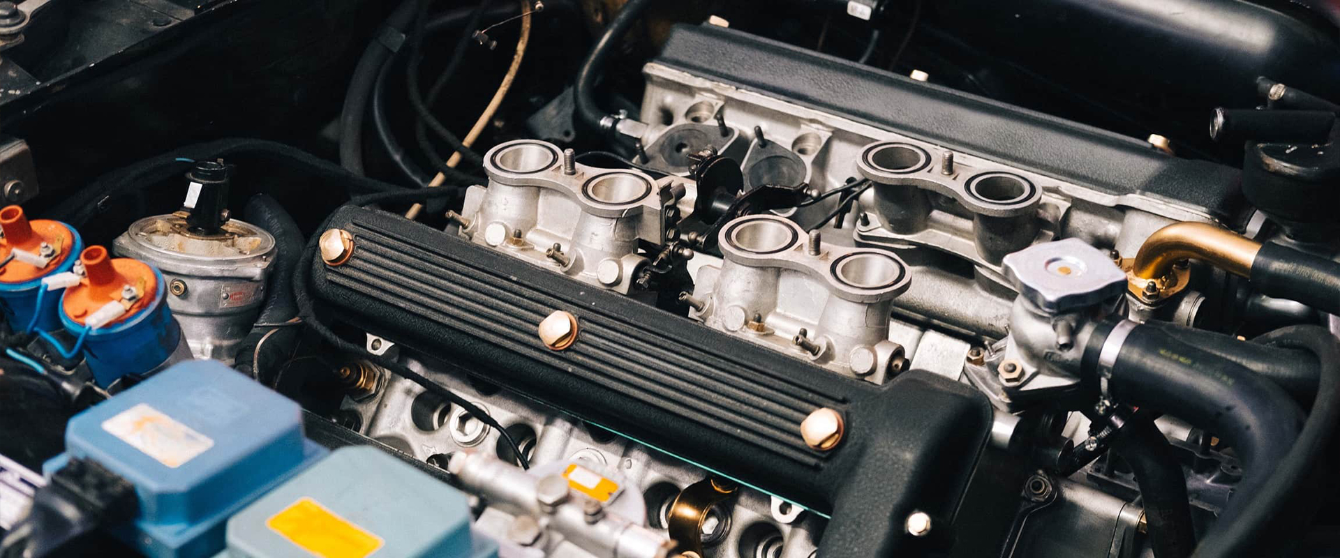 Der fast fertige Motor eines Alfa Romeo Montreal