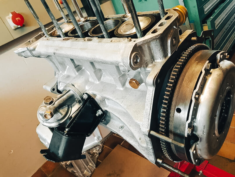 Der Motor mit seinen neuen Zylindern.