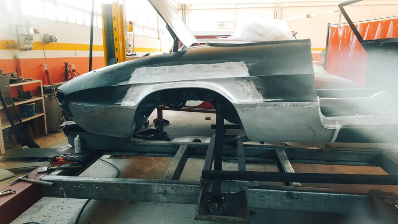 Neu eingesetzte Bleche.