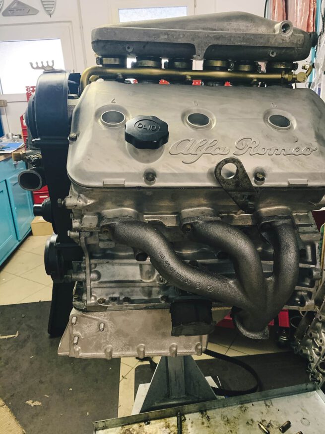 Der fertige GTV6 Motor vor dem Wiedereinbau